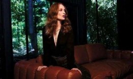 日本红发女郎在线观看,网络热剧背后的青春魅力