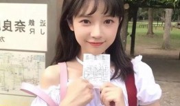 吃瓜网红照片头像女的,揭秘网红照片头像背后的魅力风采